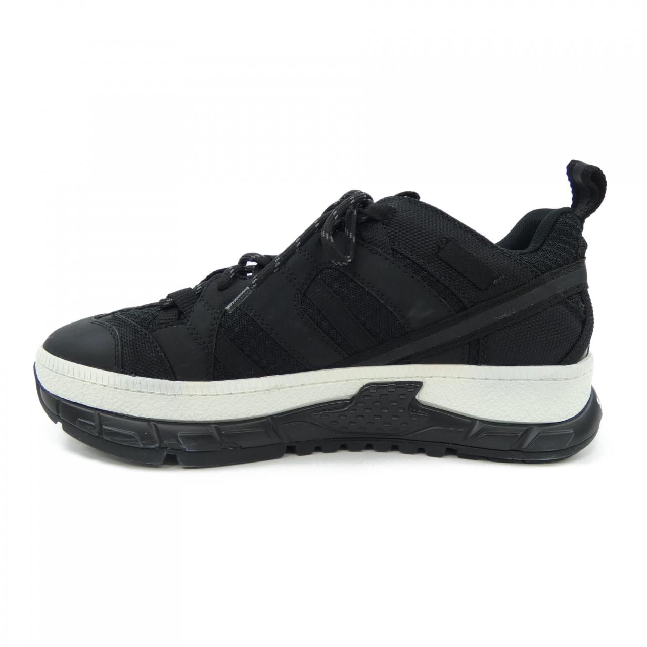 バーバリー BURBERRY 8013390 スニーカー