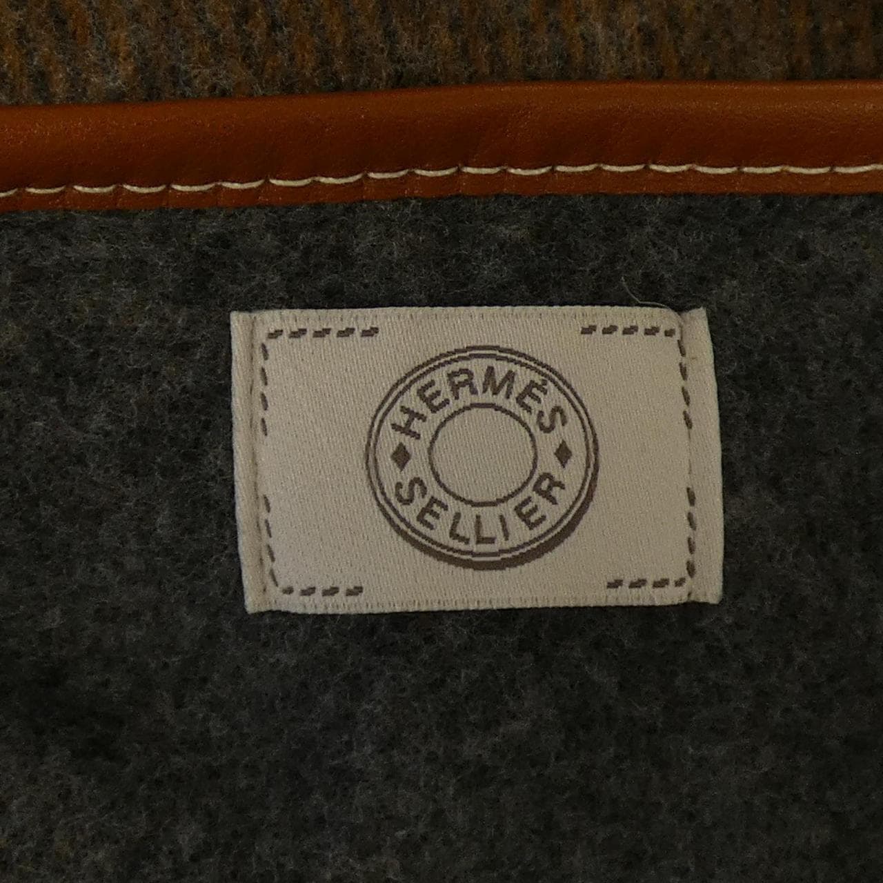 エルメス HERMES ROCABAR HERMES SELLIER H700100E ロカバール ケープ
