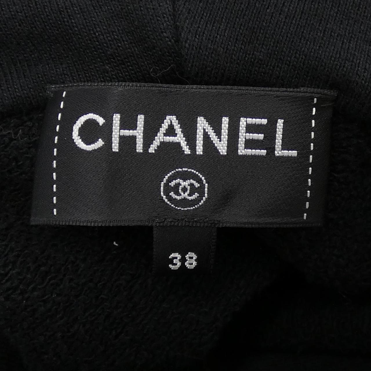 シャネル CHANEL 宇宙飛行士 P57464K07601 17K パーカー