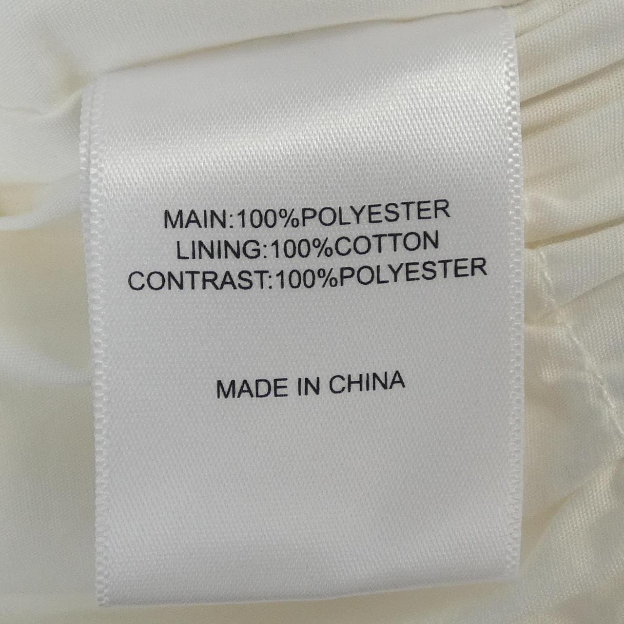 AJE 20RE1295 トップス