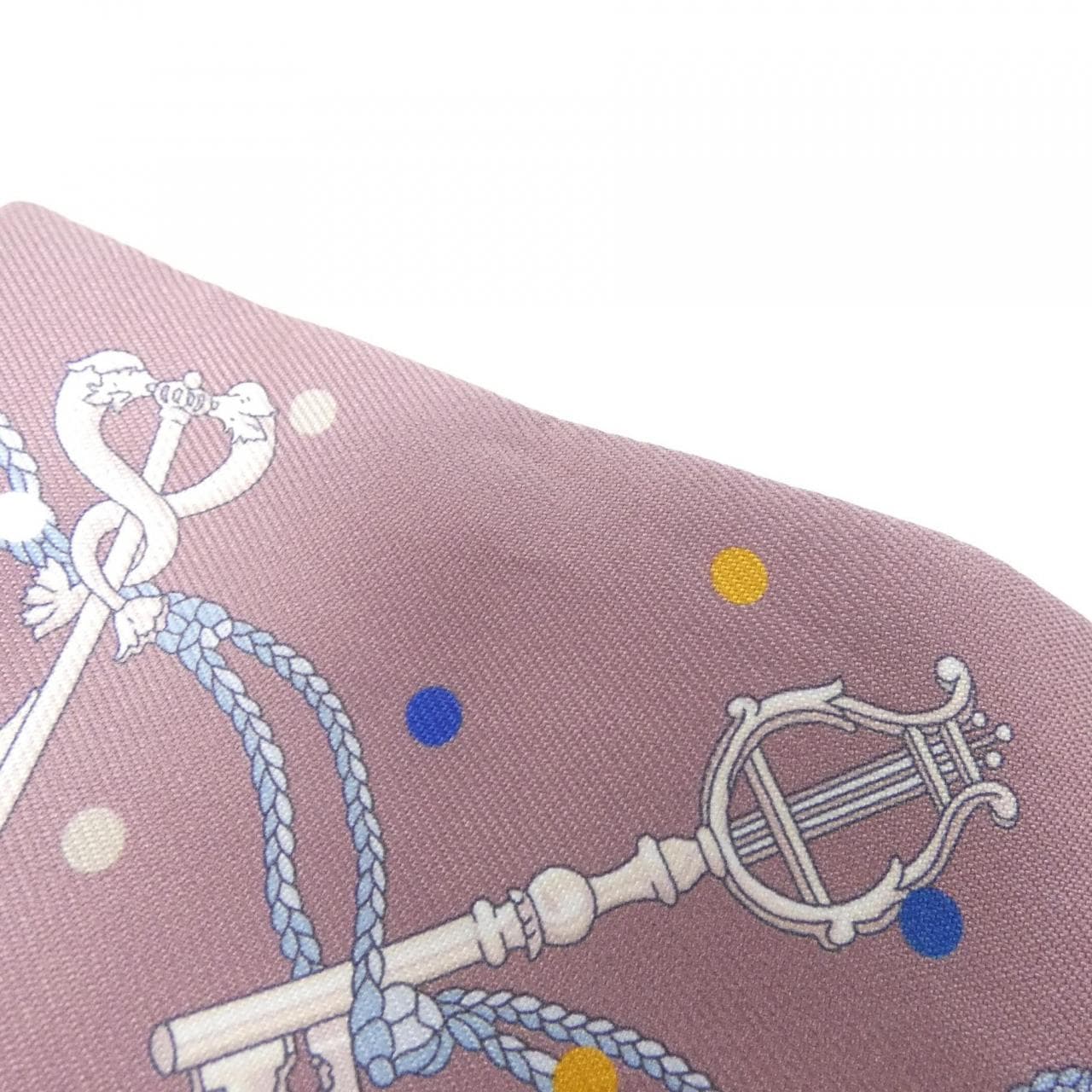 エルメス LES CLES A POIS ツイリー 063871S スカーフ