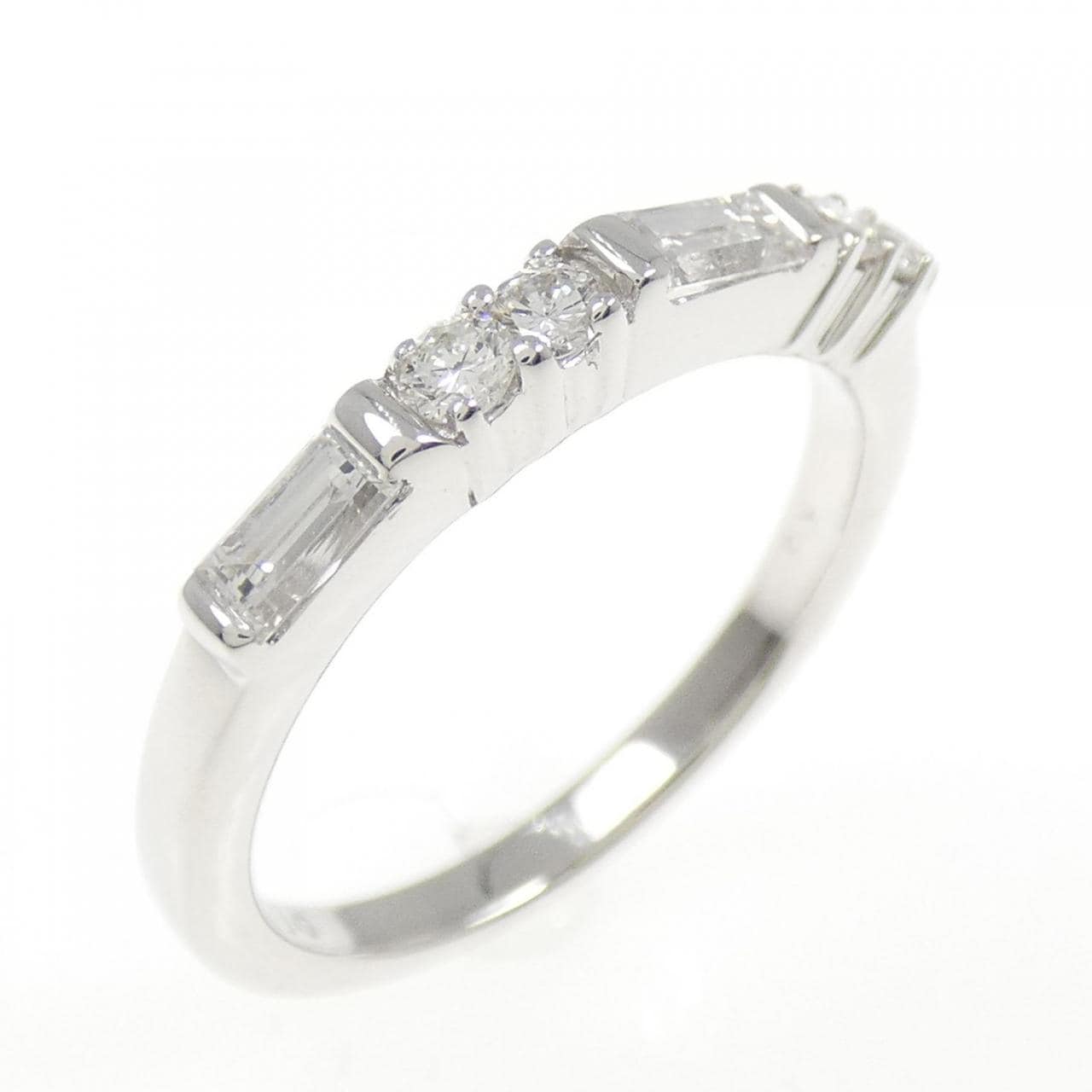 K18WG ダイヤモンド リング 0.18CT