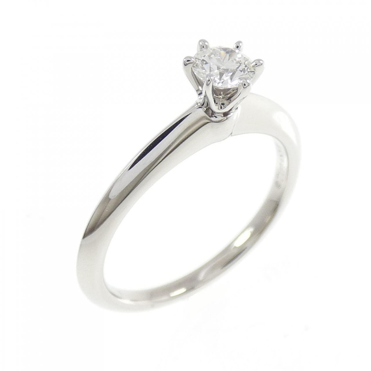 ティファニー クラシックソリティア リング 0.22CT G VS1 3EXT