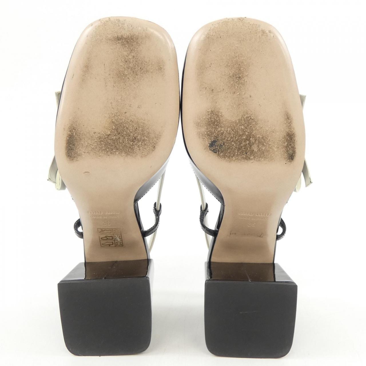 ミュウミュウ MIU MIU パンプス