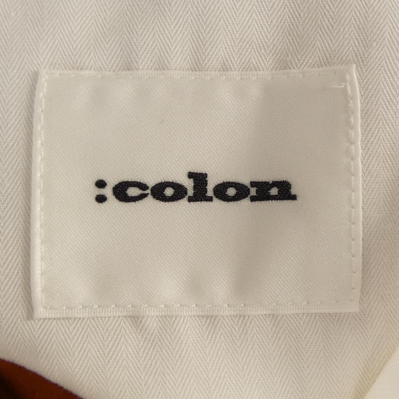 colon パンツ