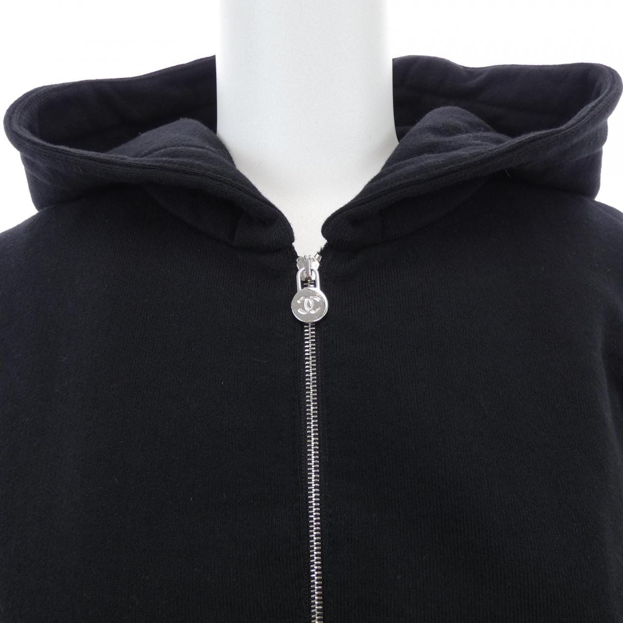 シャネル CHANEL 宇宙飛行士 P57464K07601 17K パーカー