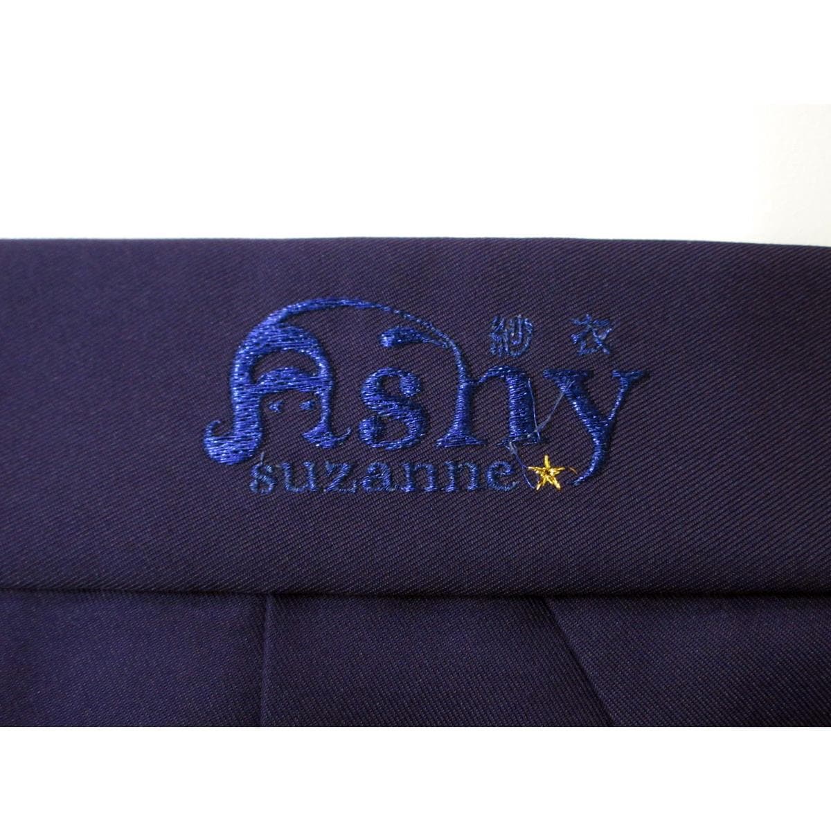 女袴　刺繍入り　紐下９８ｃｍ　ＬＬサイズ