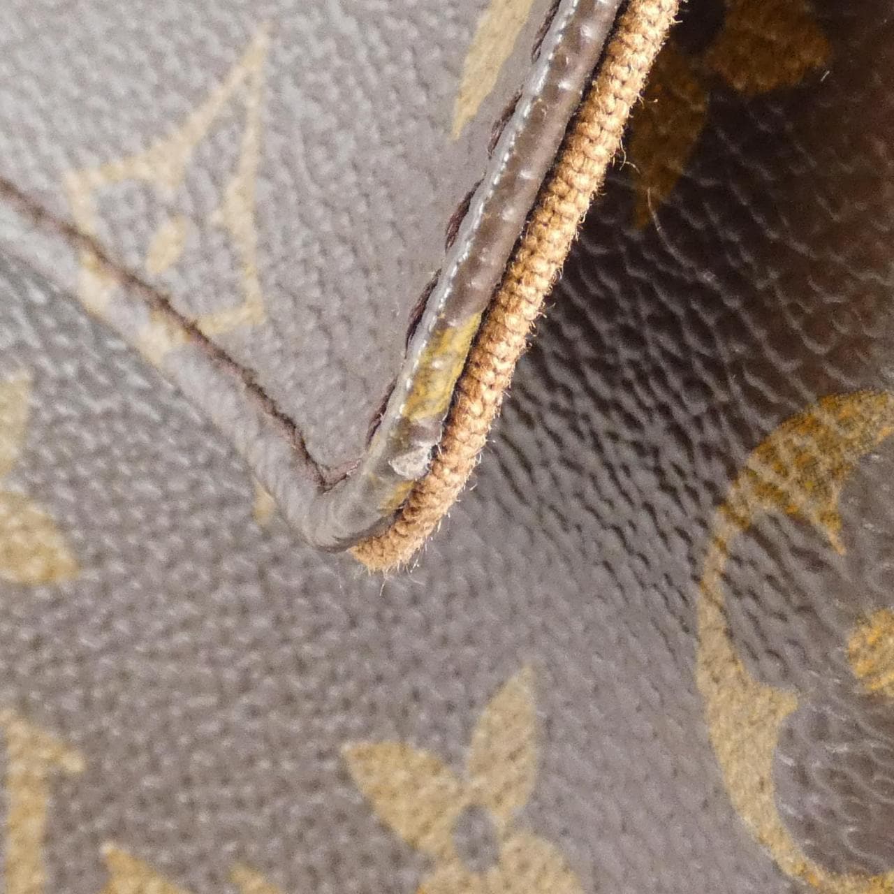 LOUIS VUITTON Monogram Mini Looping M51147 Shoulder Bag