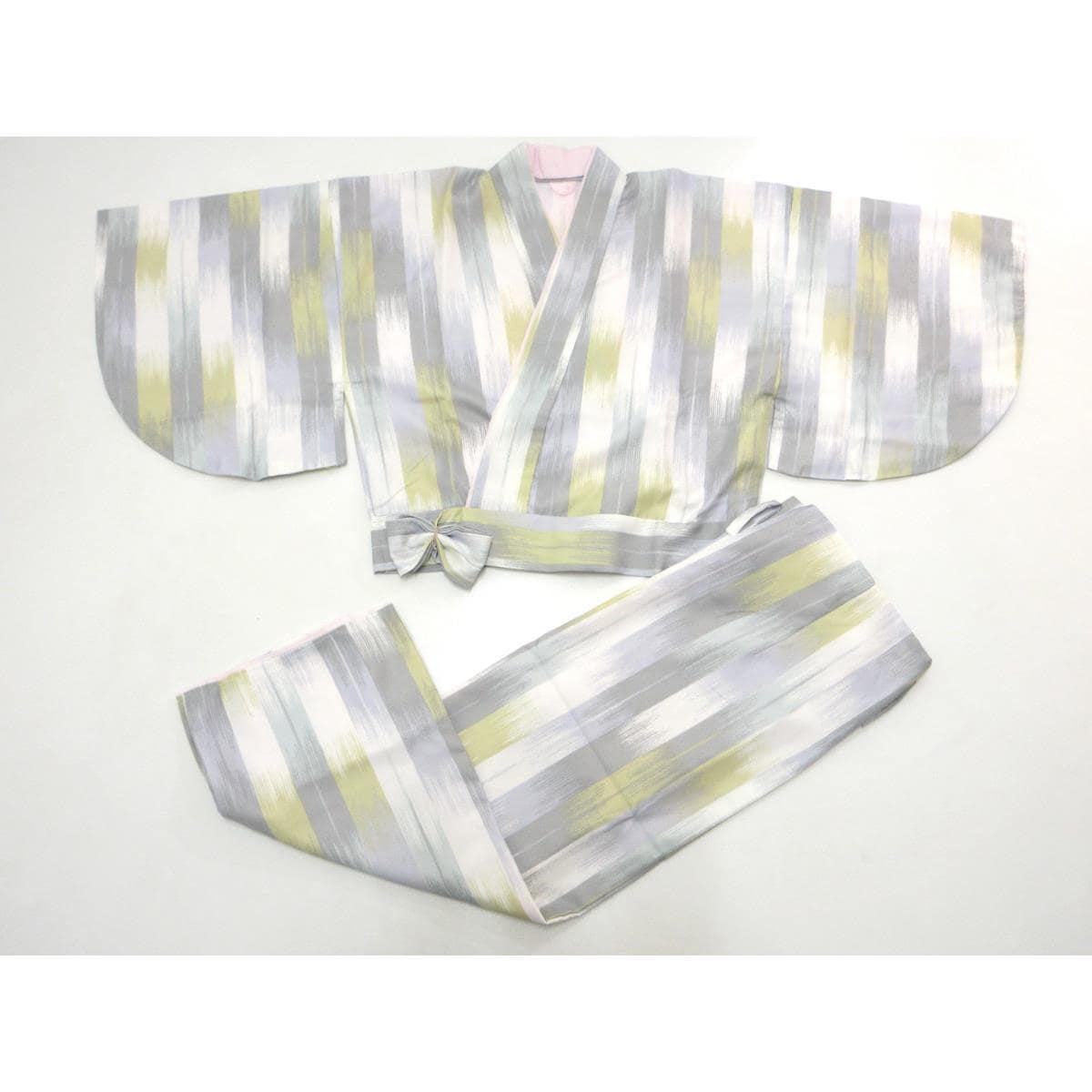 【新品】化繊　二部式　Ｍサイズ