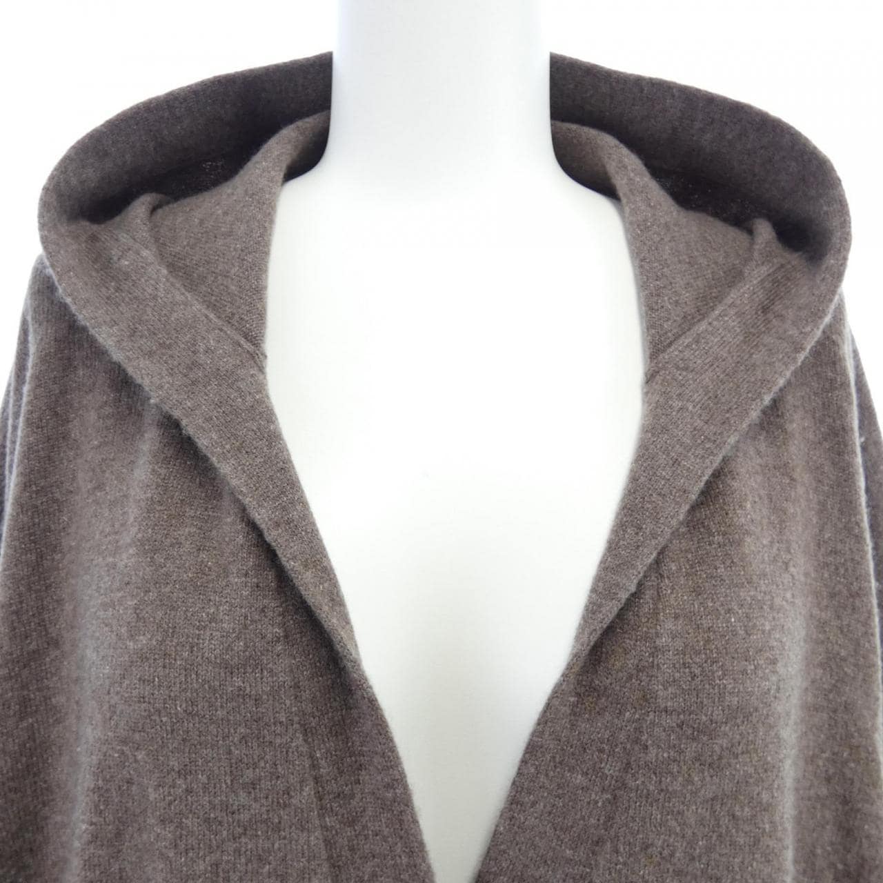 ブルネロクチネリ BRUNELLO CUCINELLI カーディガン