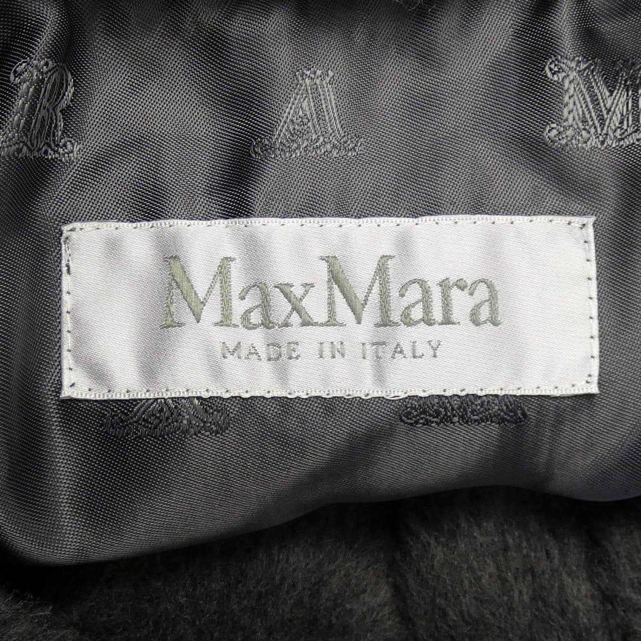 Max Mara馬克斯·馬拉角