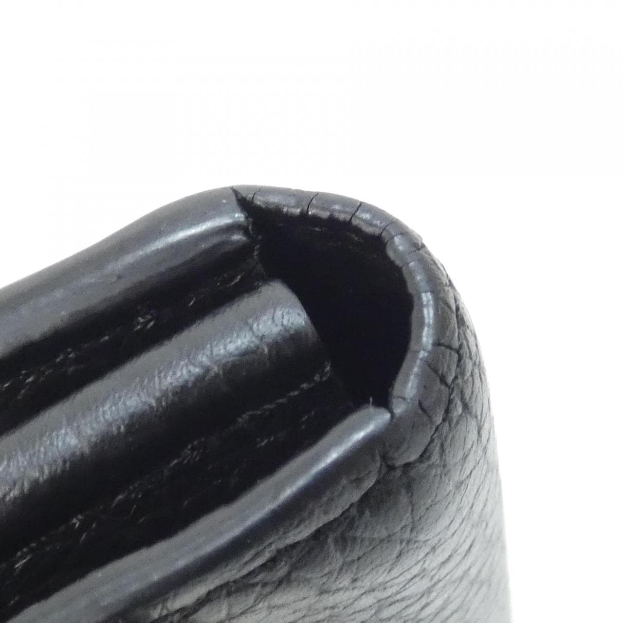 ルイヴィトン ポルトフォイユ カプシーヌ M64551 財布