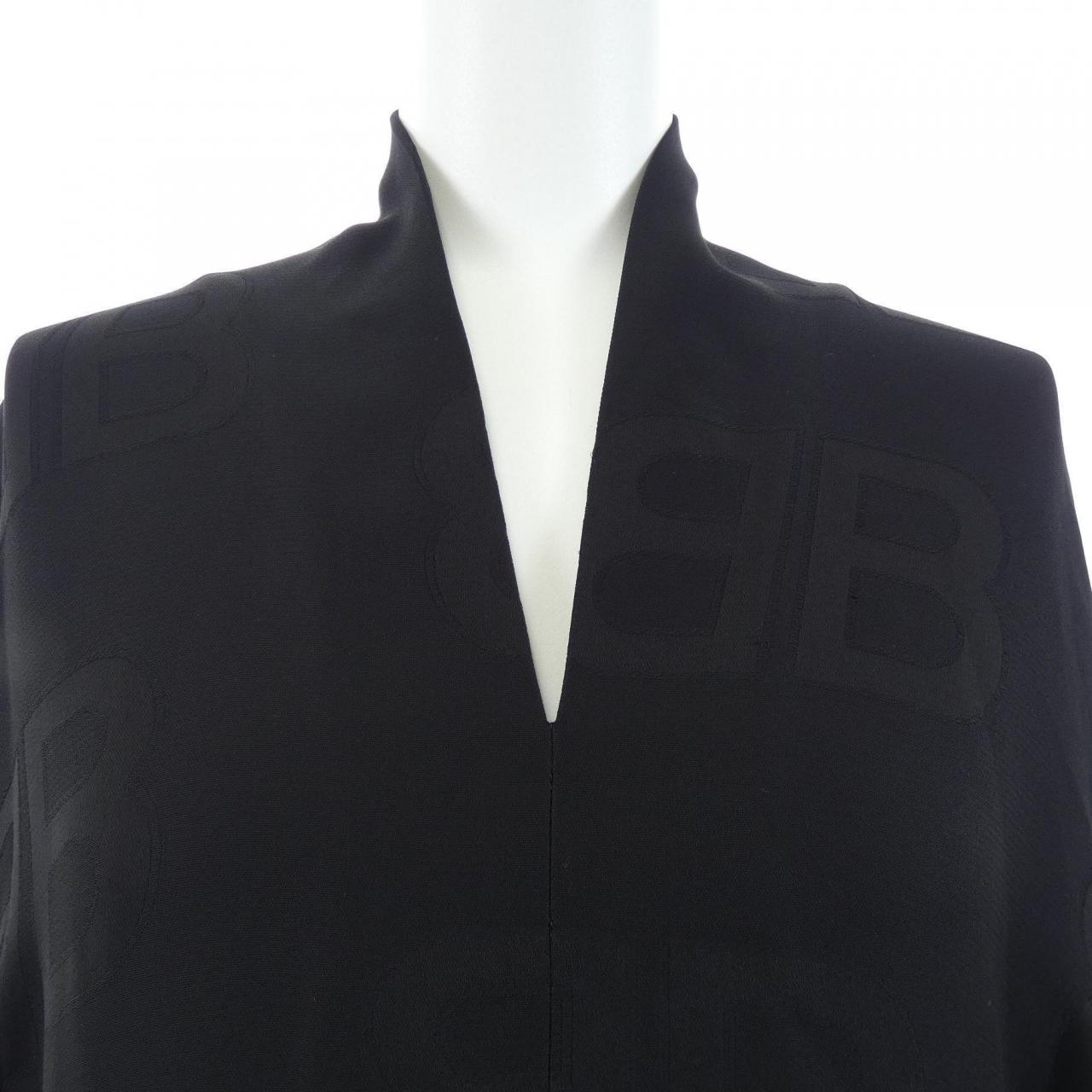 バレンシアガ BALENCIAGA GARDE-ROBE 725717 TNO73 ワンピース