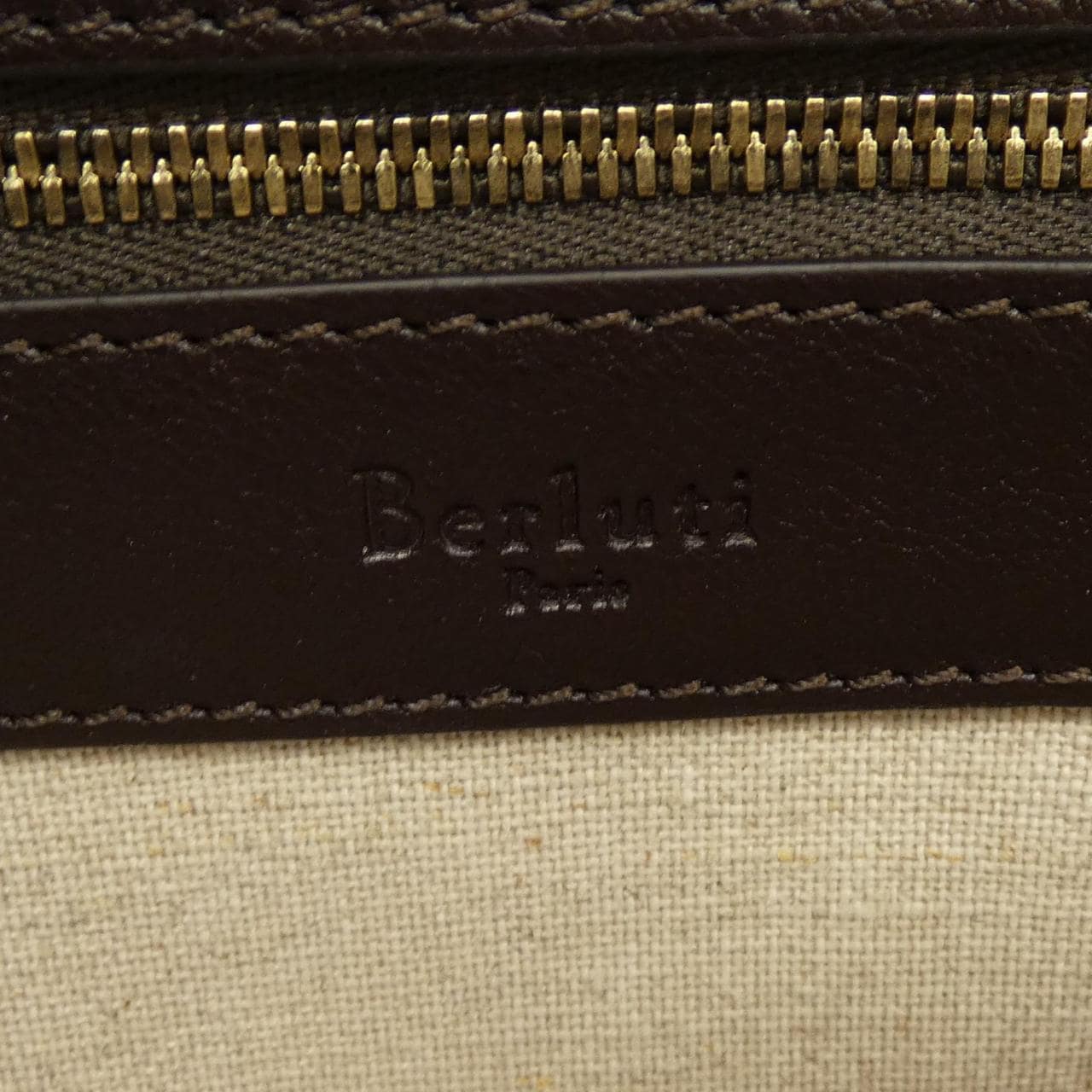 ベルルッティ Berluti トゥジュールXSトワル･マルブフトートバック BAG