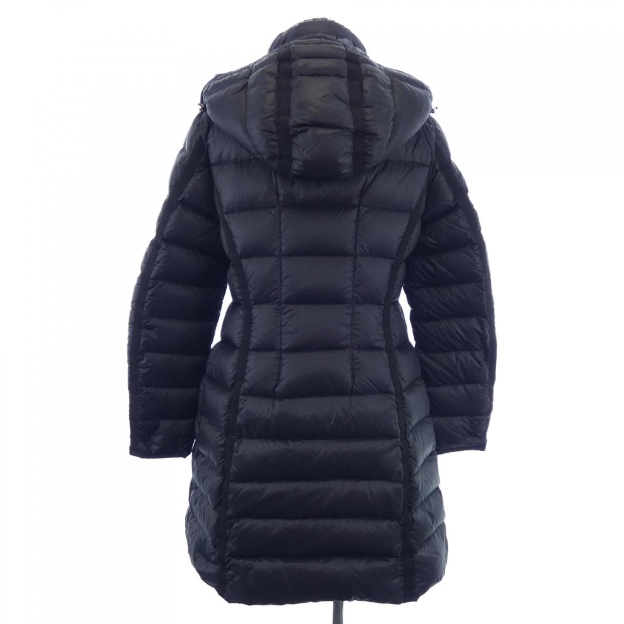 モンクレール MONCLER ダウンジャケット