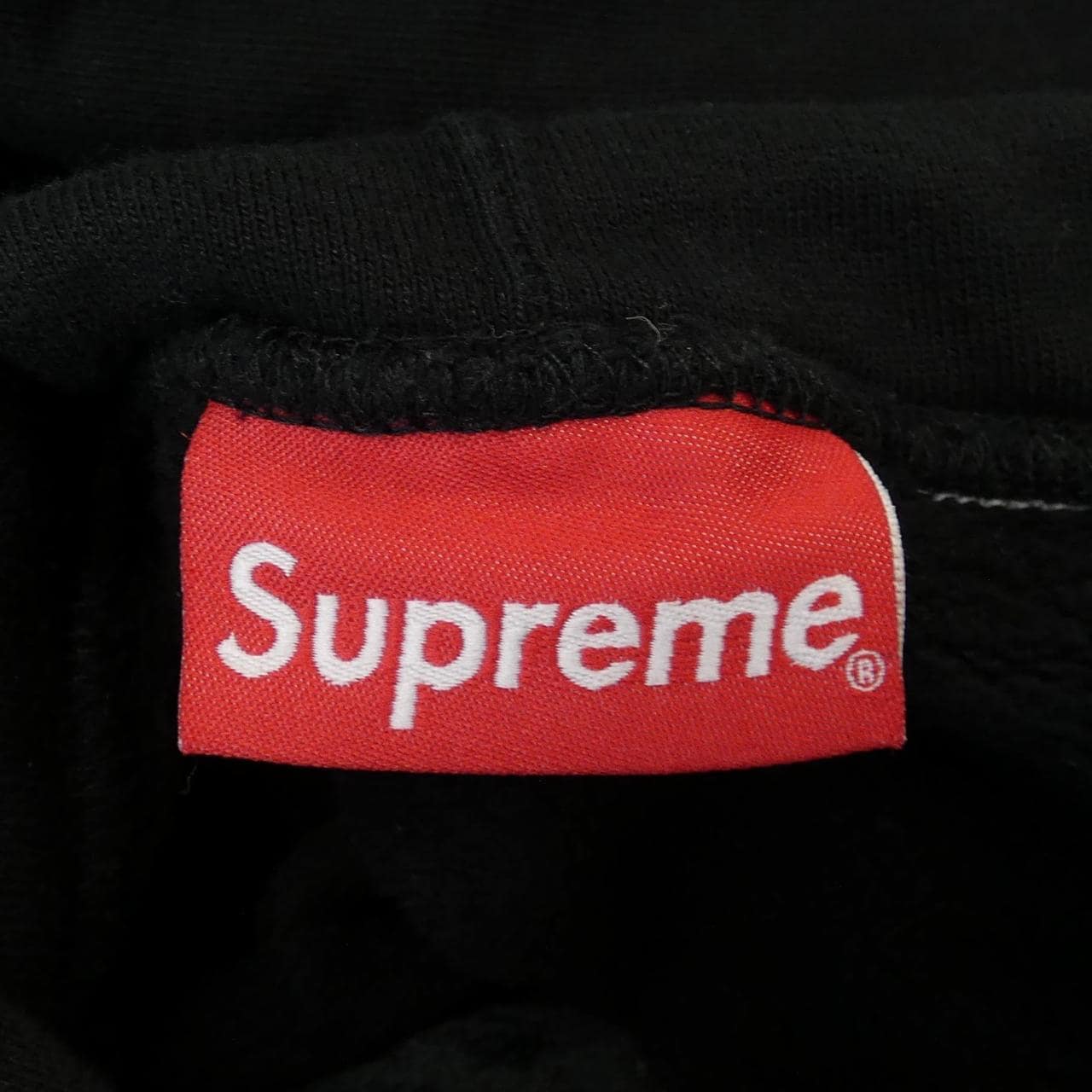 シュプリーム SUPREME パーカー