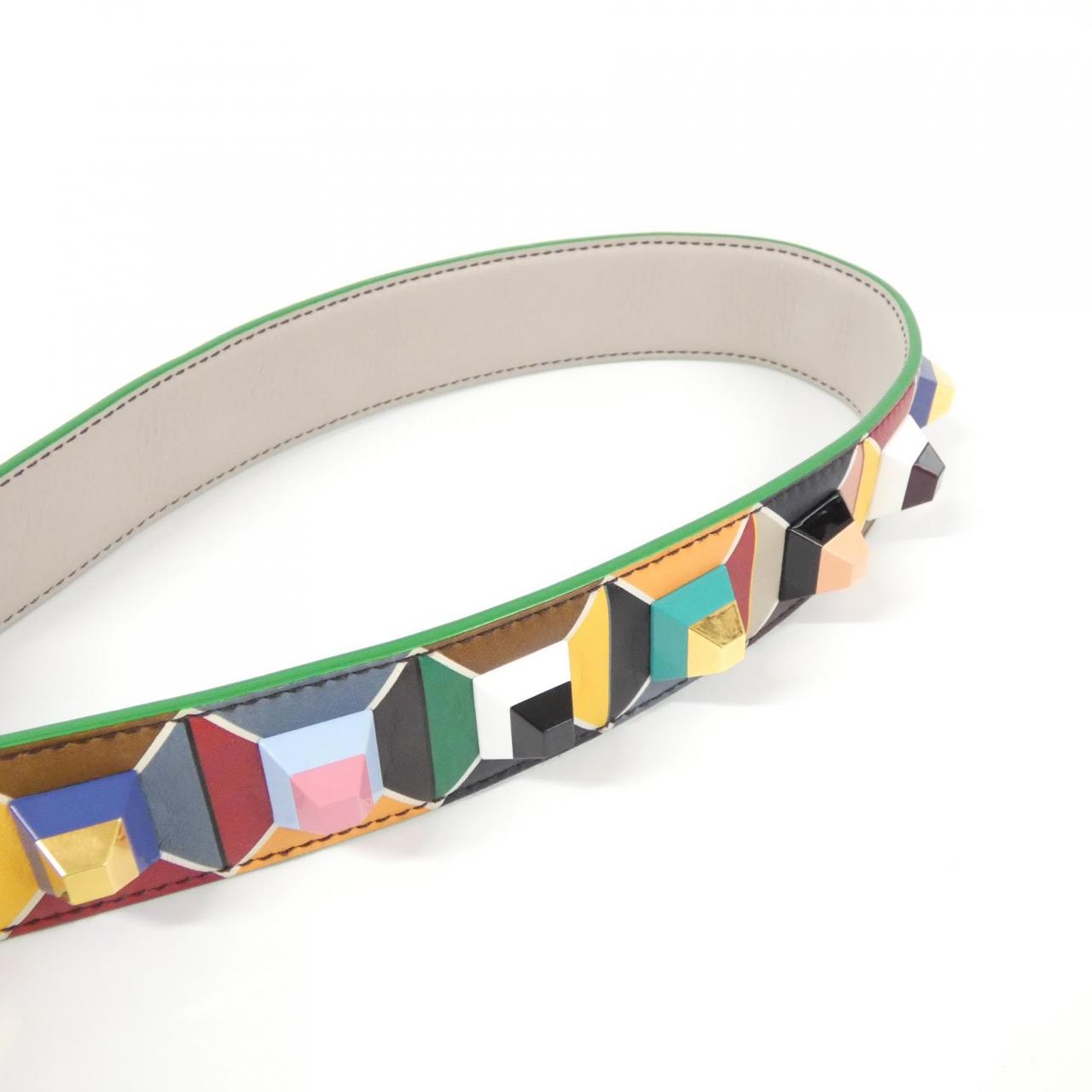 フェンディ ストラップ ユー 8AV077 84Q