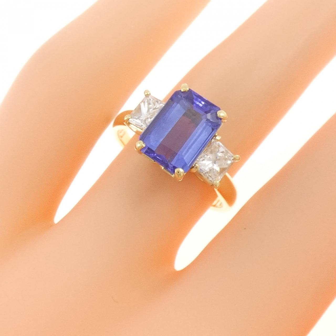 K18YG タンザナイト リング 2.74CT
