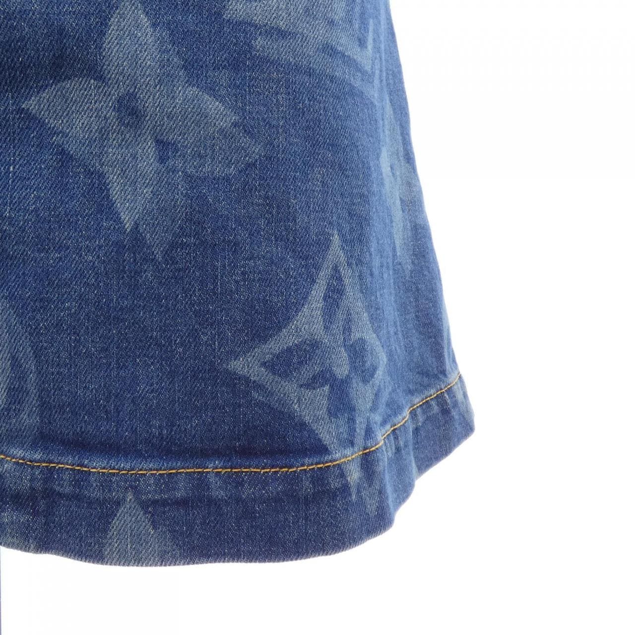 ルイヴィトン LOUIS VUITTON ジャイアントモノグラム FKSK07ZPY スカート
