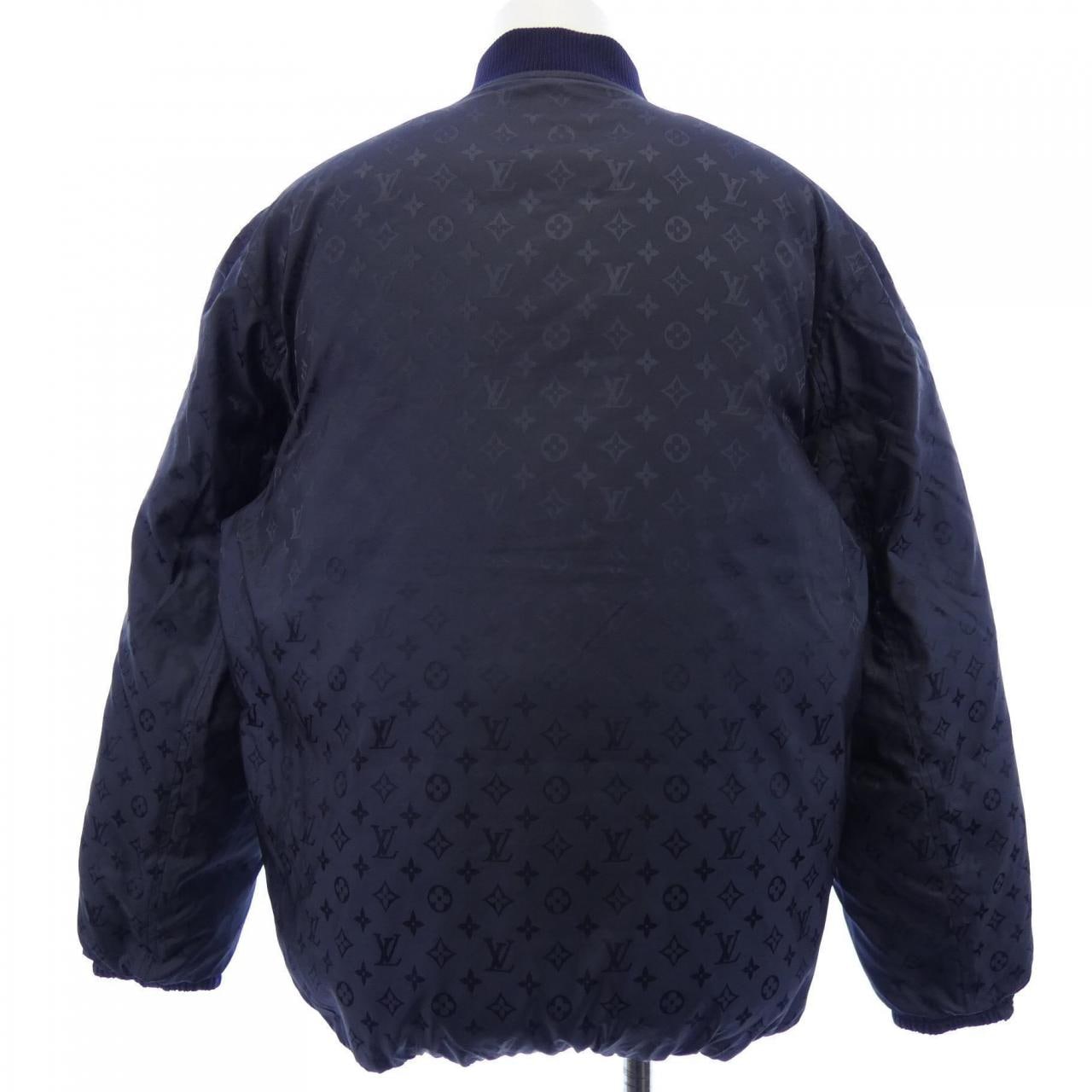 ルイヴィトン LOUIS VUITTON HFB47WGHK ダウンジャケット