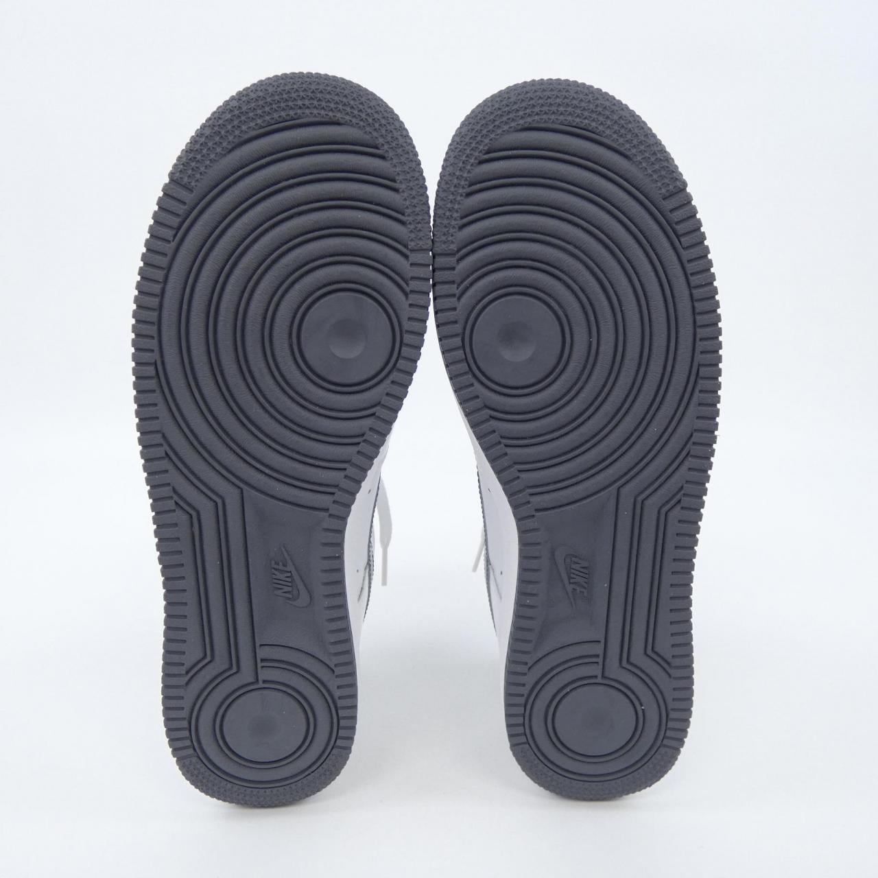 ナイキ NIKE 306353-105 スニーカー