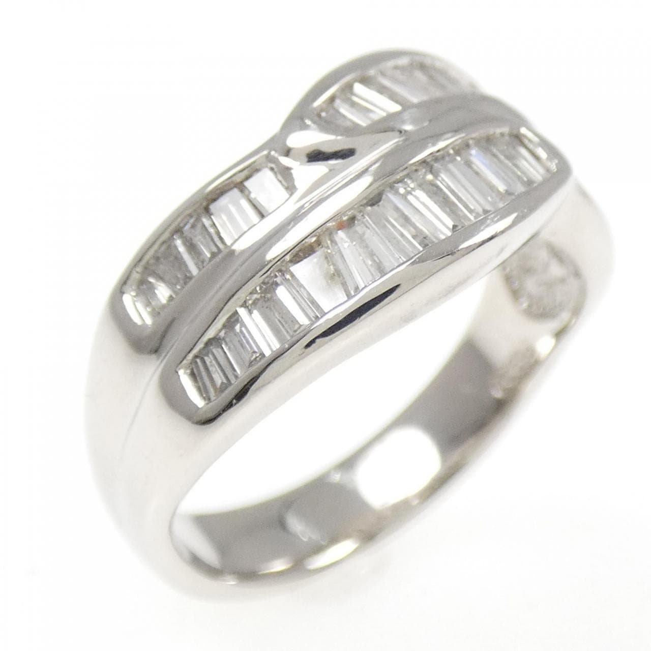PT900 ダイヤモンド リング 1.00CT