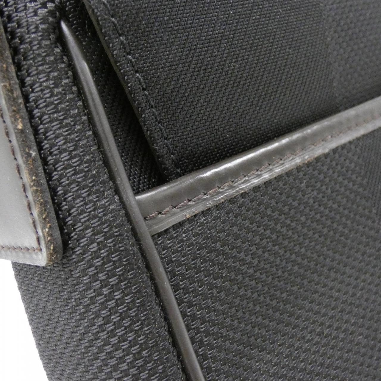 ルイヴィトン ダミエ ジェアン プチ メサジェ M93618 ショルダーバッグ