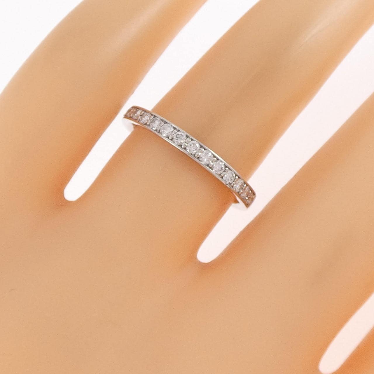 ジーエスティービー ダイヤモンド リング 0.25CT