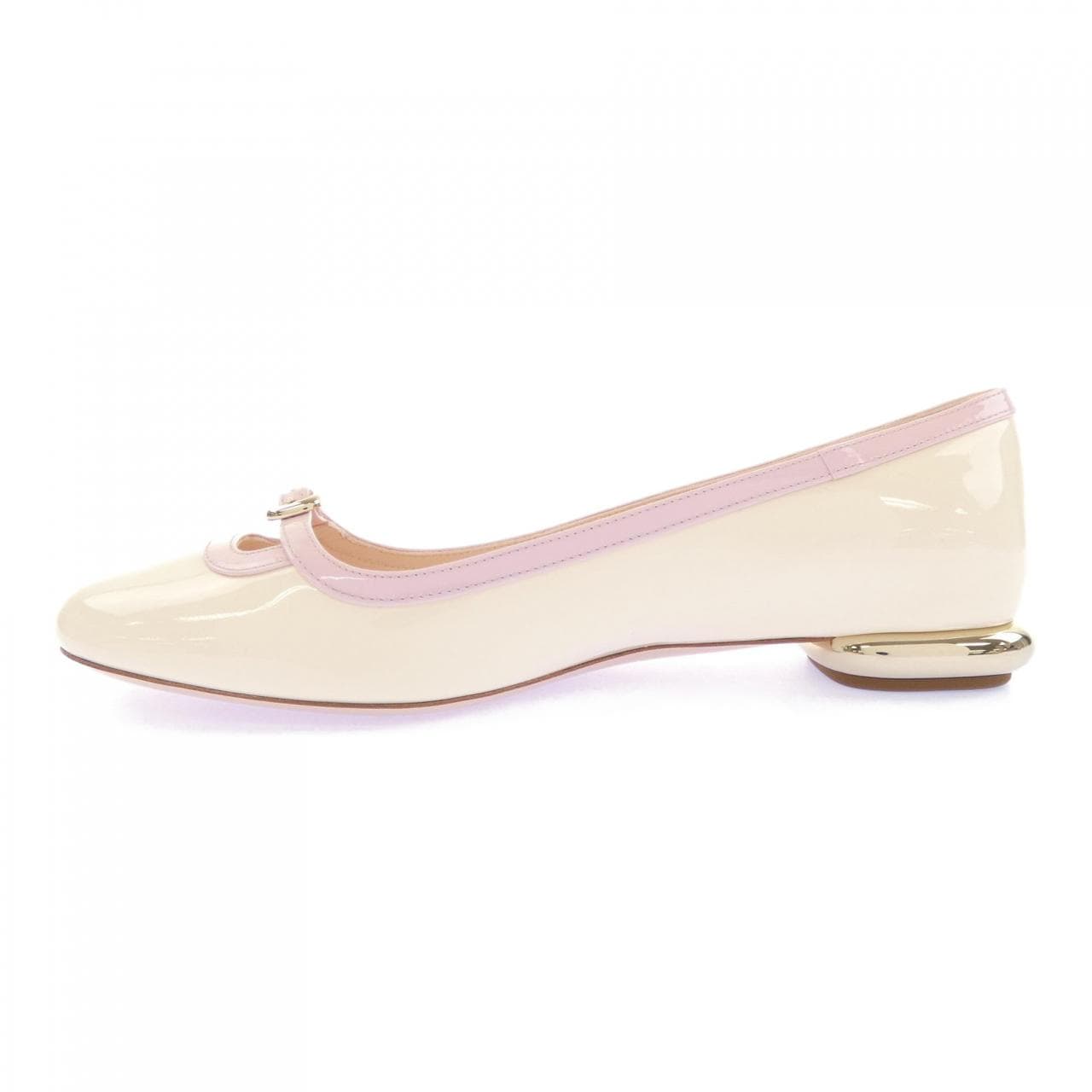ロジェヴィヴィエ ROGER VIVIER シューズ