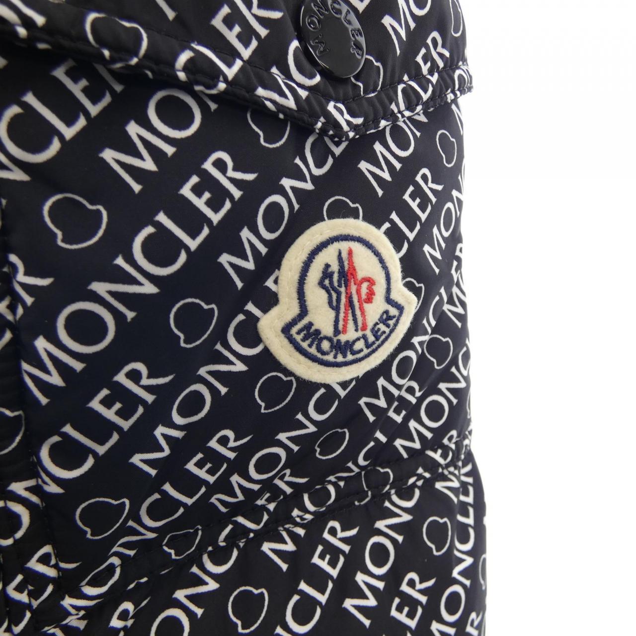 モンクレール MONCLER ダウンコート