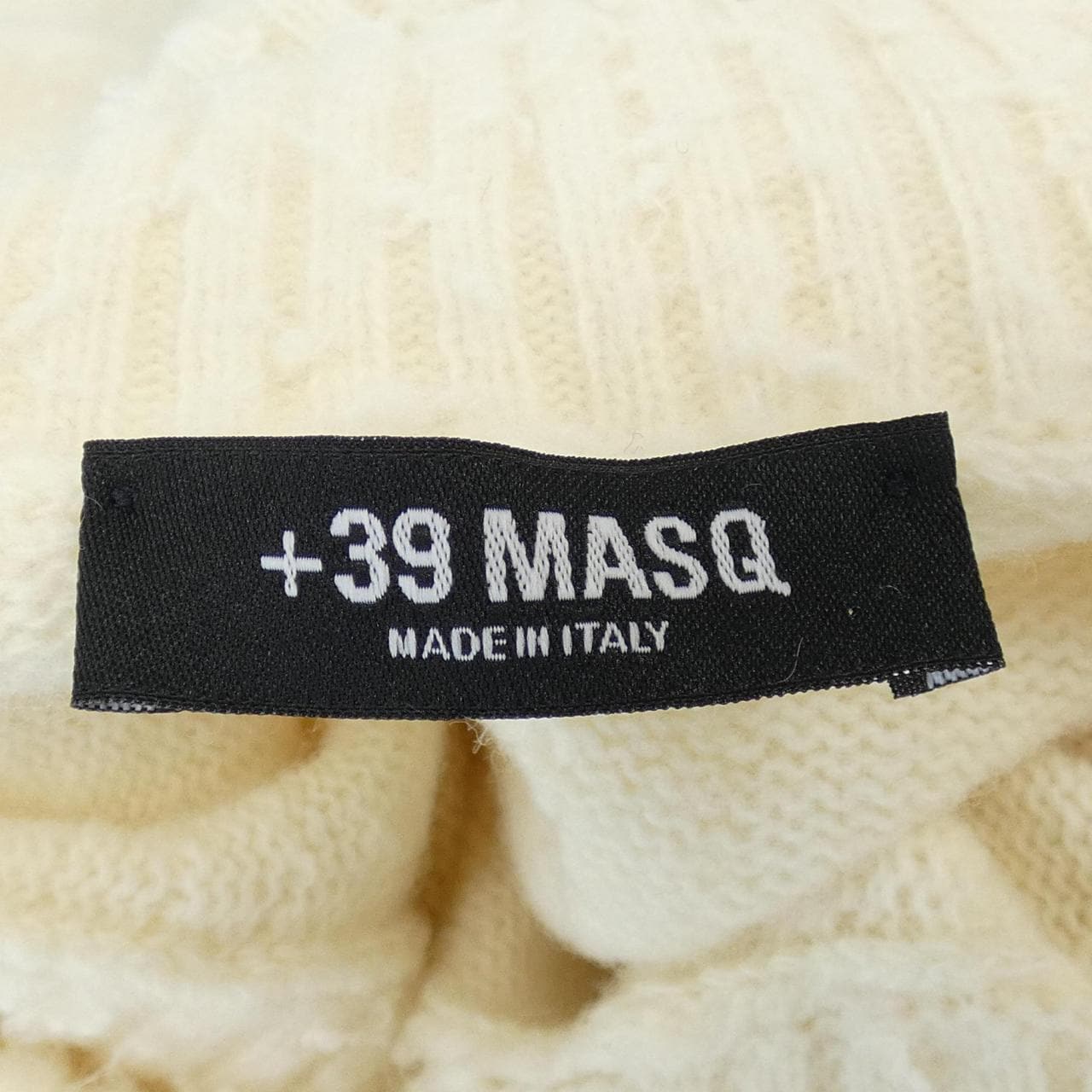 +39MASQ ニット