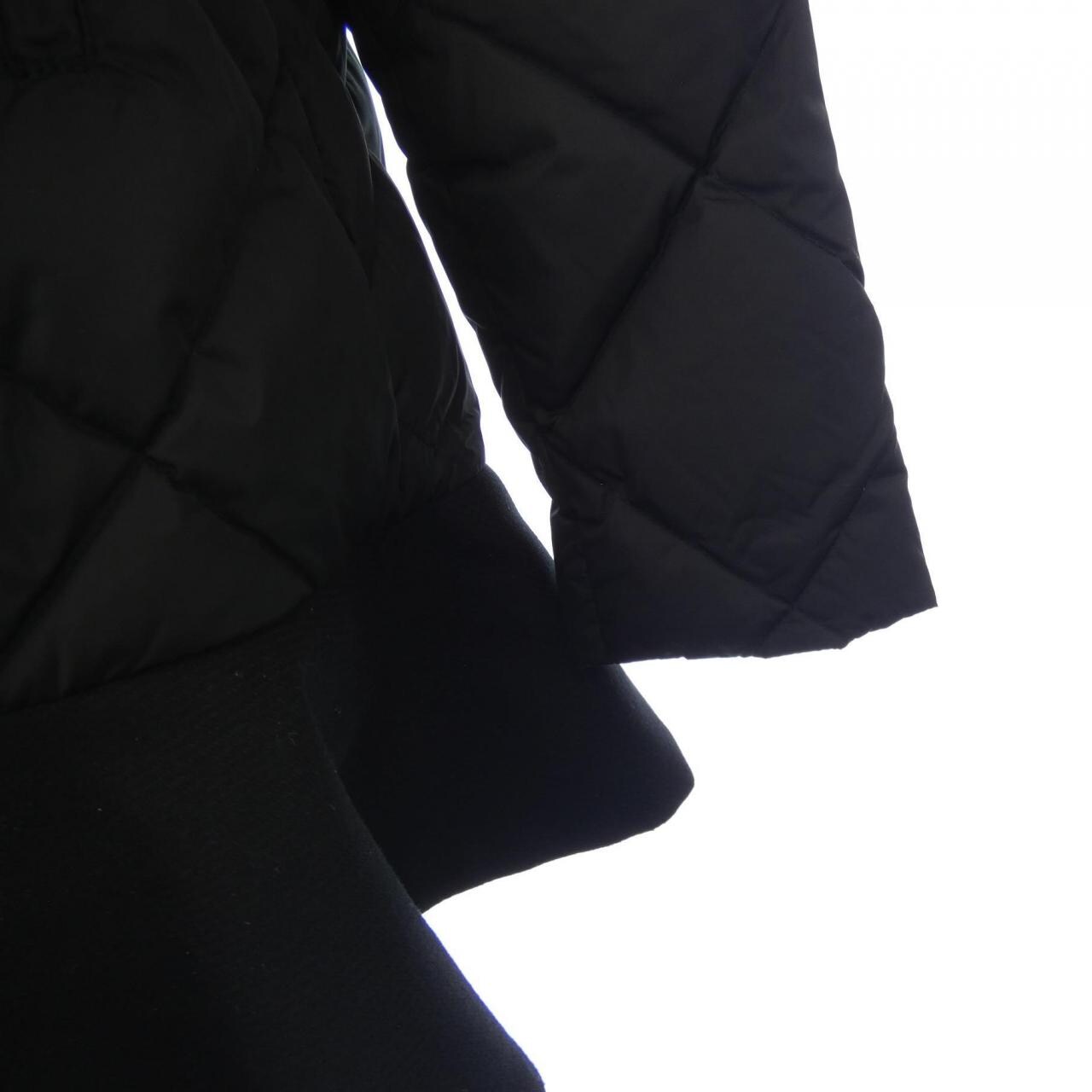 モンクレール MONCLER ダウンコート