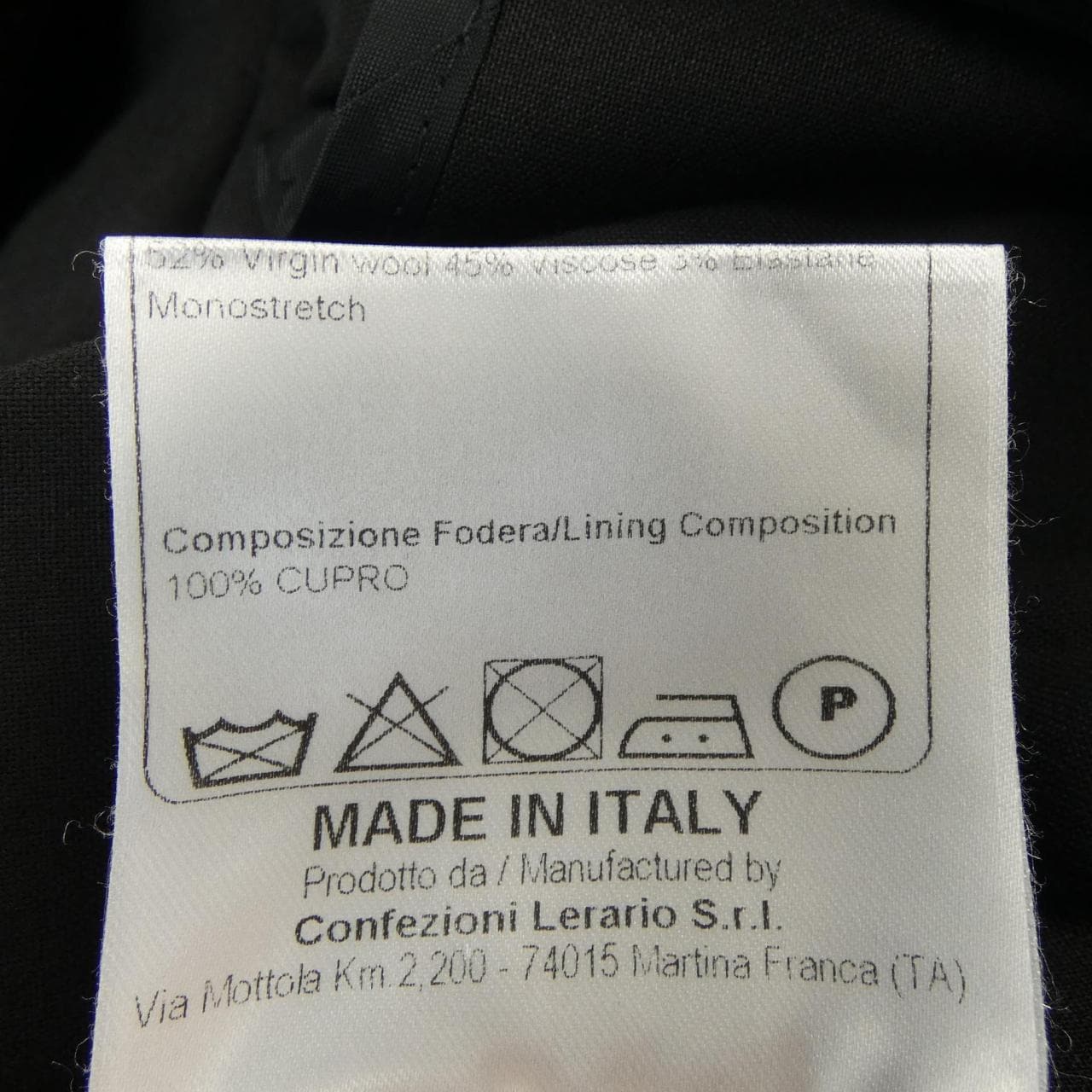 タリアトーレ TAGLIATORE ジャケット