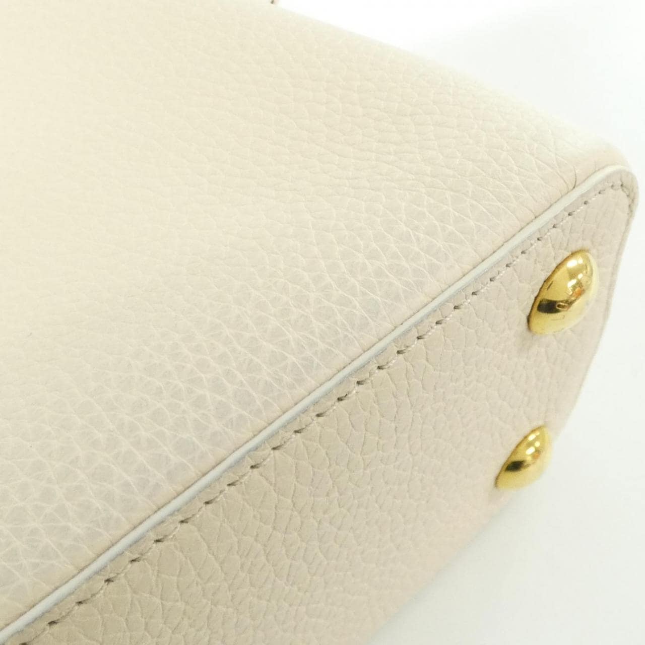 ルイヴィトン カプシーヌBB M21127 バッグ