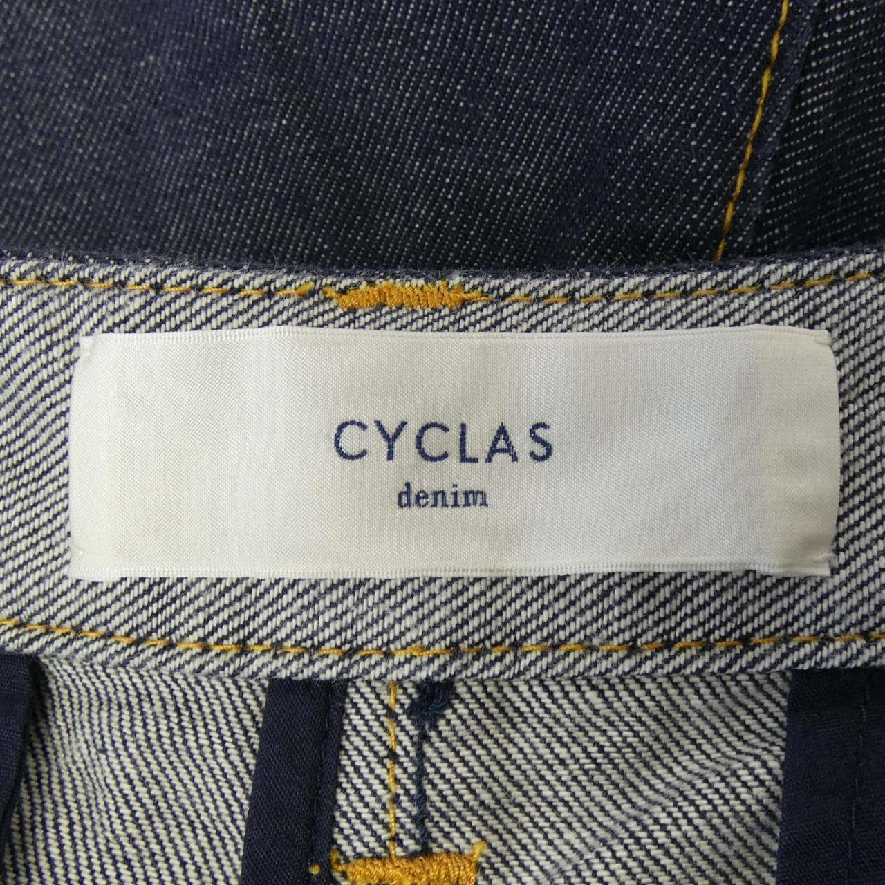 シクラス CYCLAS ジーンズ