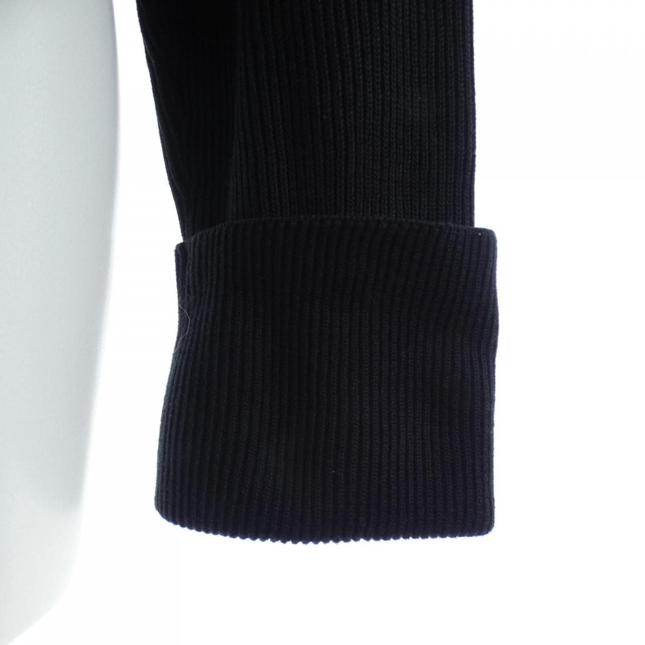 ブルネロクチネリ BRUNELLO CUCINELLI パーカー