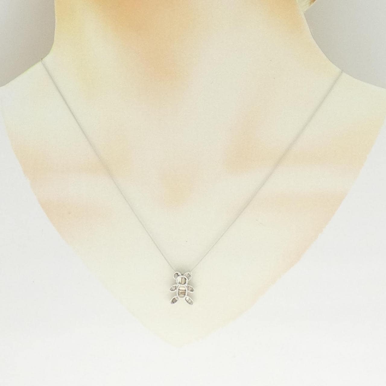 K18WG ベア ダイヤモンド ネックレス 0.47CT