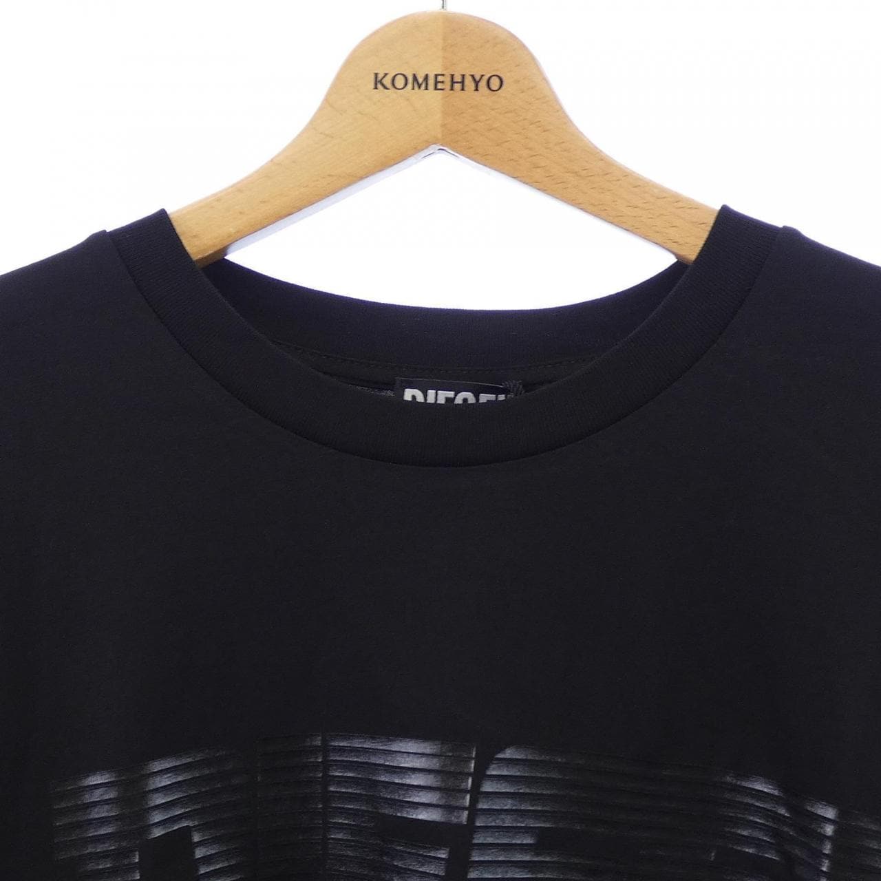 ディーゼル DIESEL A16861 RPAT1 900 Tシャツ