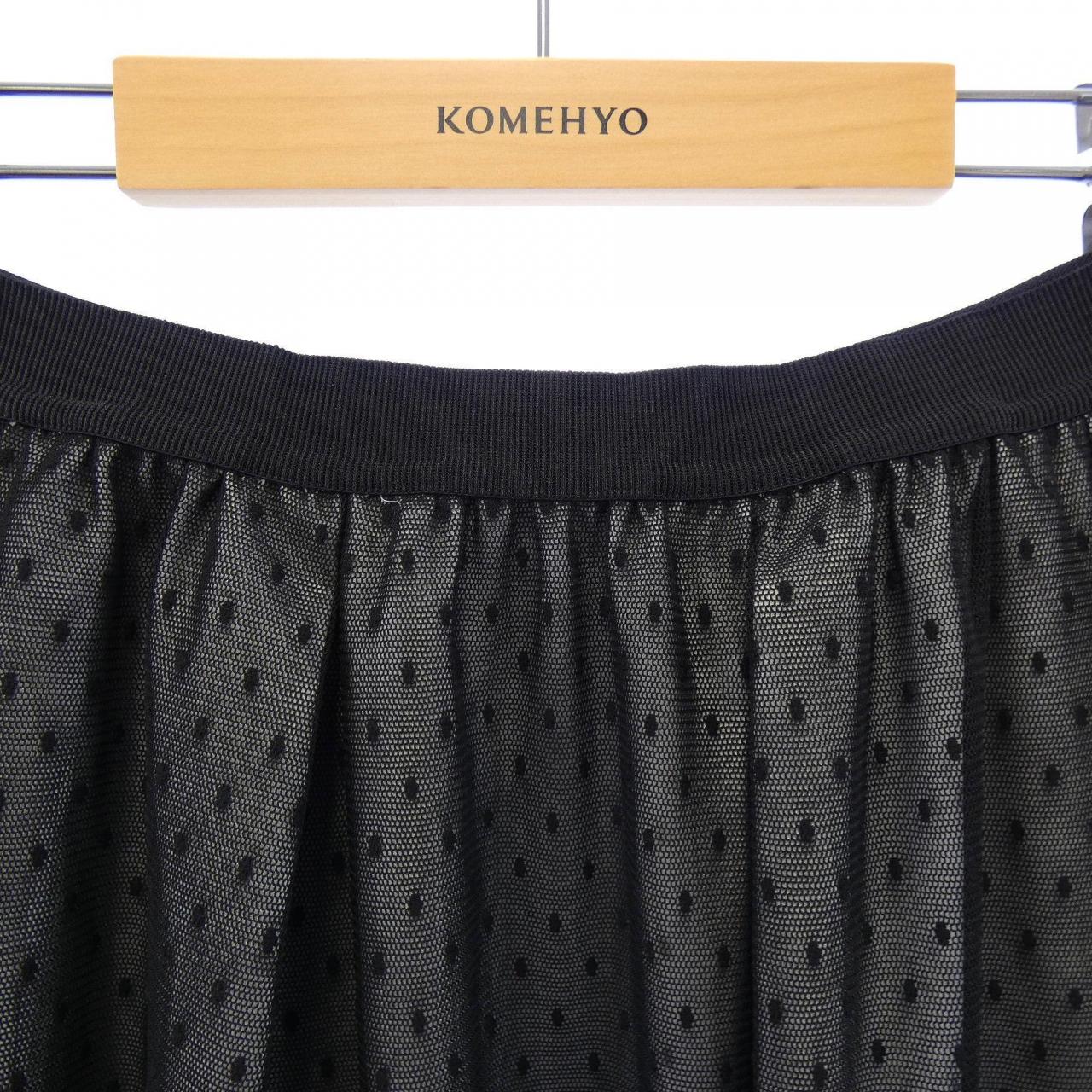 トゥービーシック TO BE CHIC スカート