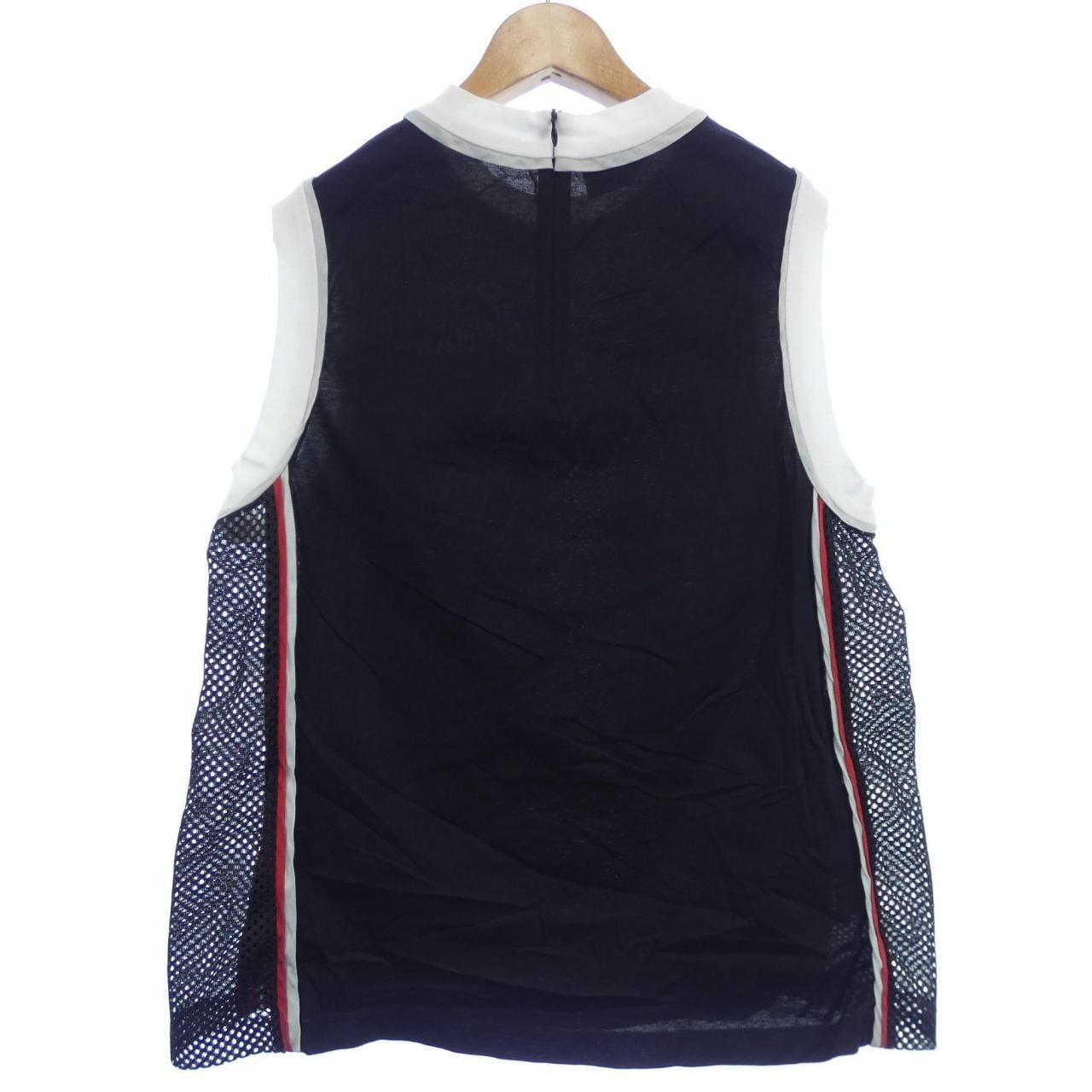 プラダ PRADA トップス