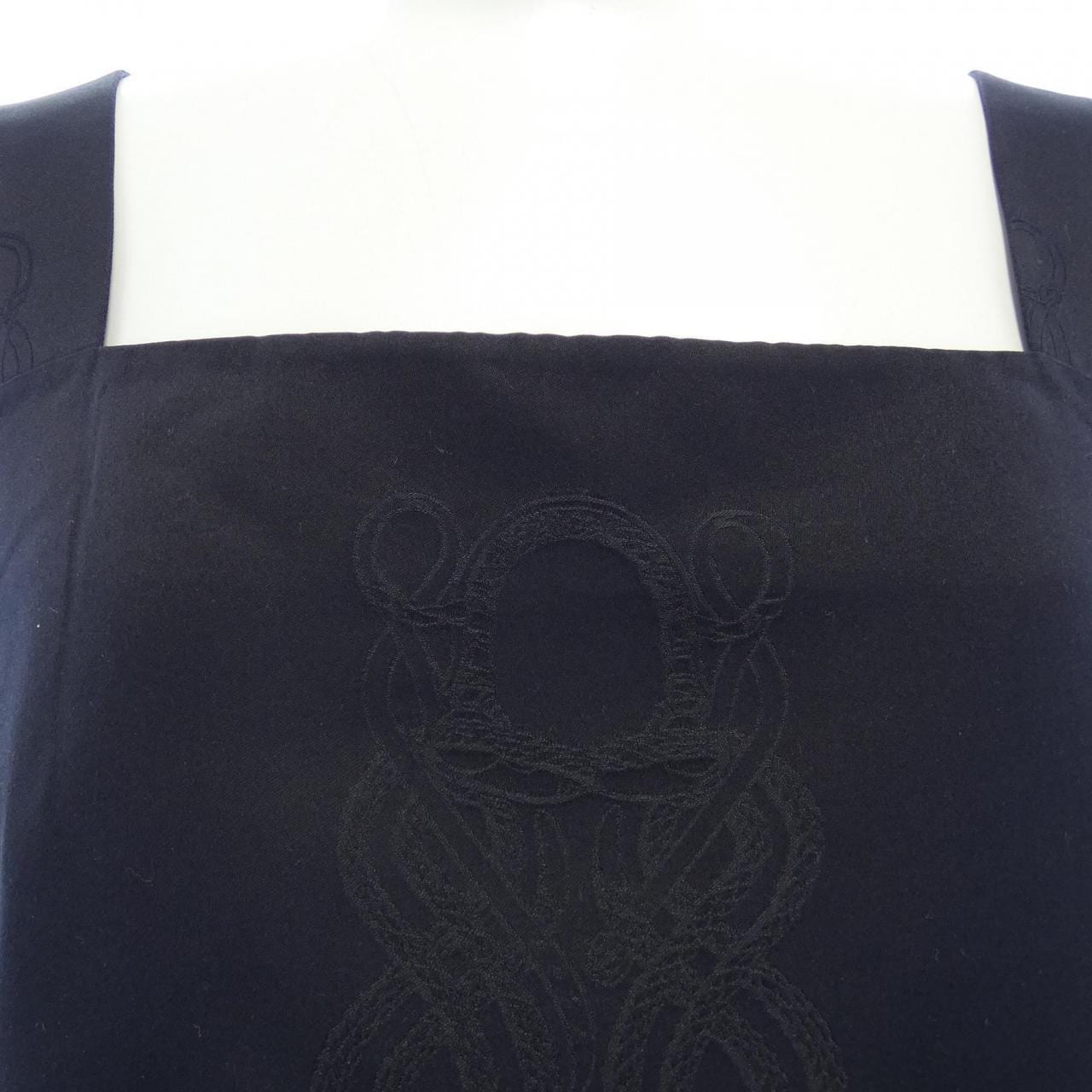 エルメス HERMES トップス