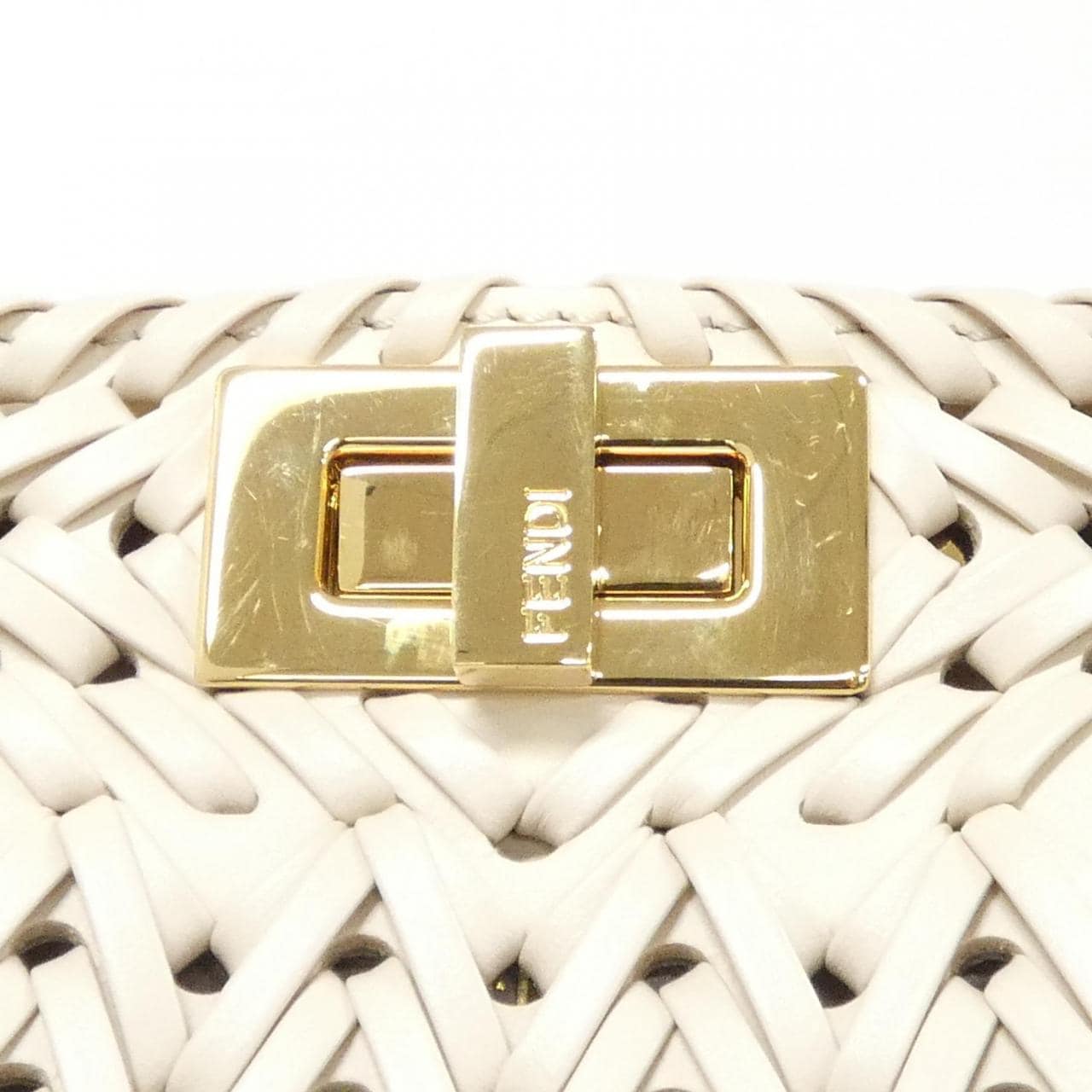 フェンディ ピーカブー アイ シー ユー スモール 8BN327 ANX8 バッグ