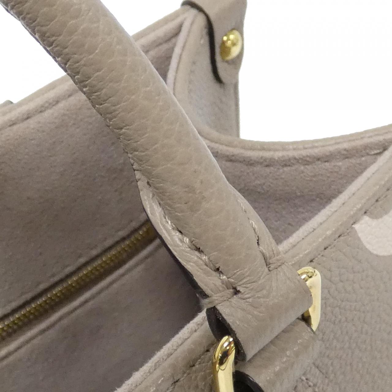 ルイヴィトン バイカラー モノグラム アンプラント オンザゴー PM M45779 バッグ