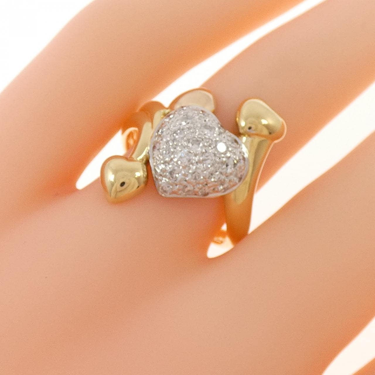 K18スリーカラー ハート ダイヤモンド リング 0.50CT