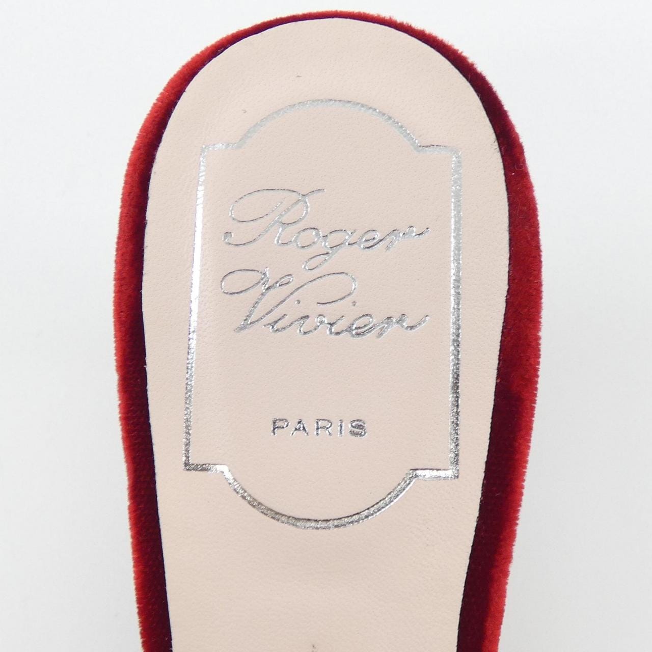 ロジェヴィヴィエ ROGER VIVIER サンダル