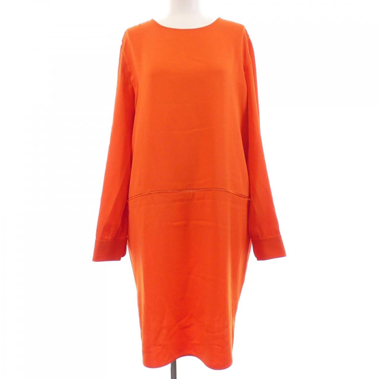 サルヴァトーレフェラガモ SALVATORE FERRAGAMO ワンピース