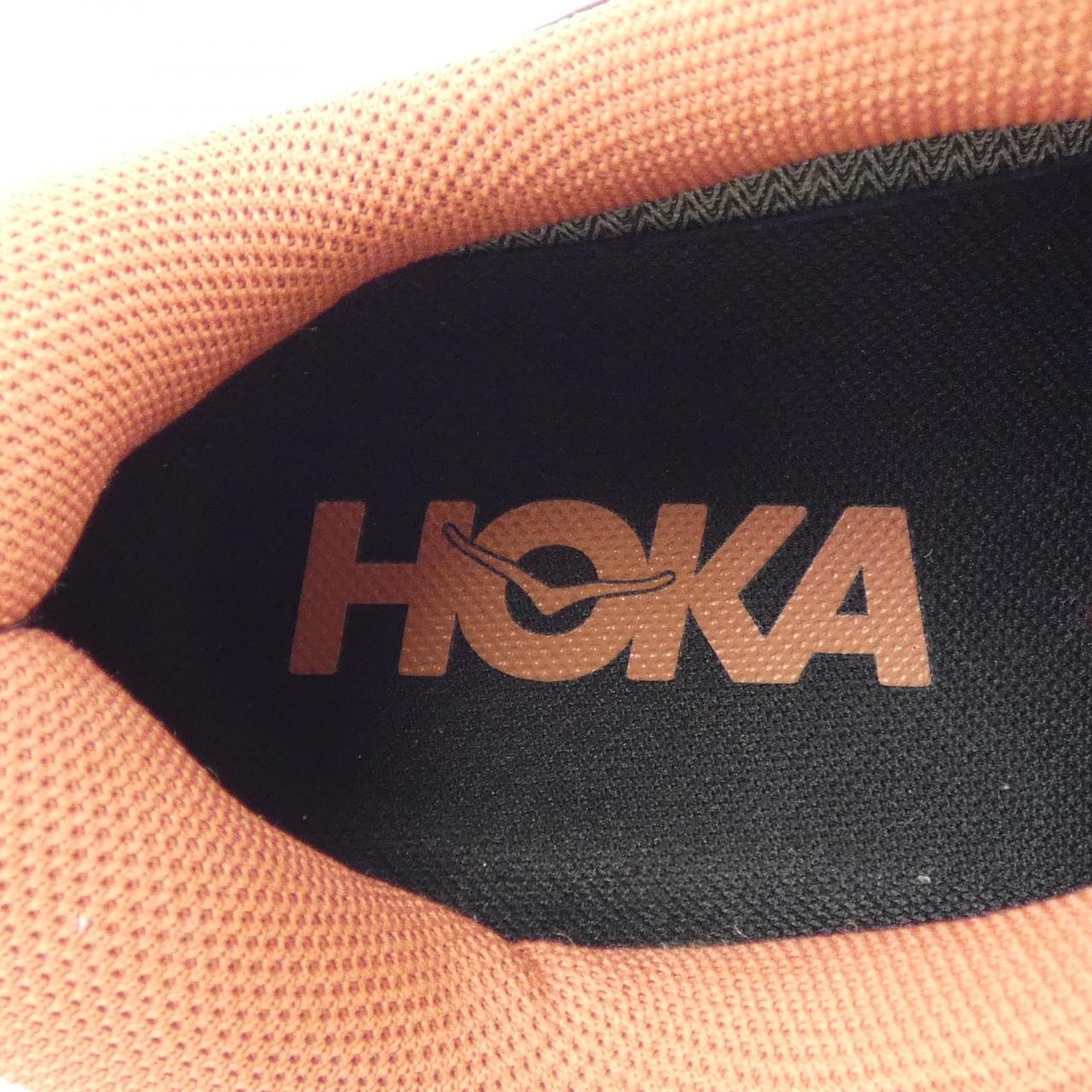 ホカオネオネ HOKA ONE ONE スニーカー