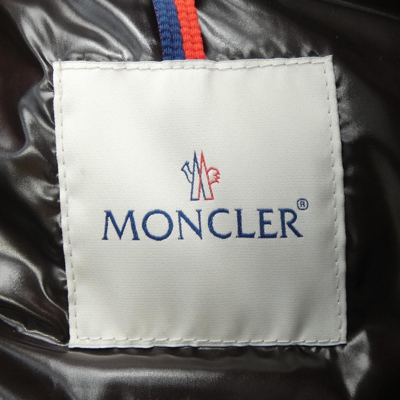 MONCLER蒙克勒羽绒服