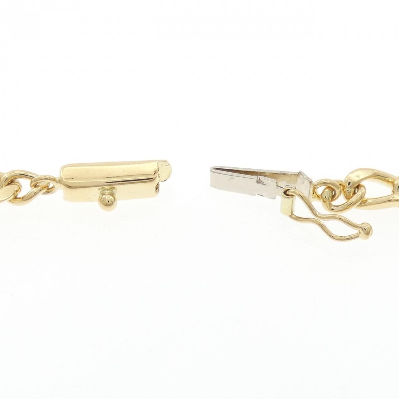 ウノアエレ 750YG/750WG ネックレス