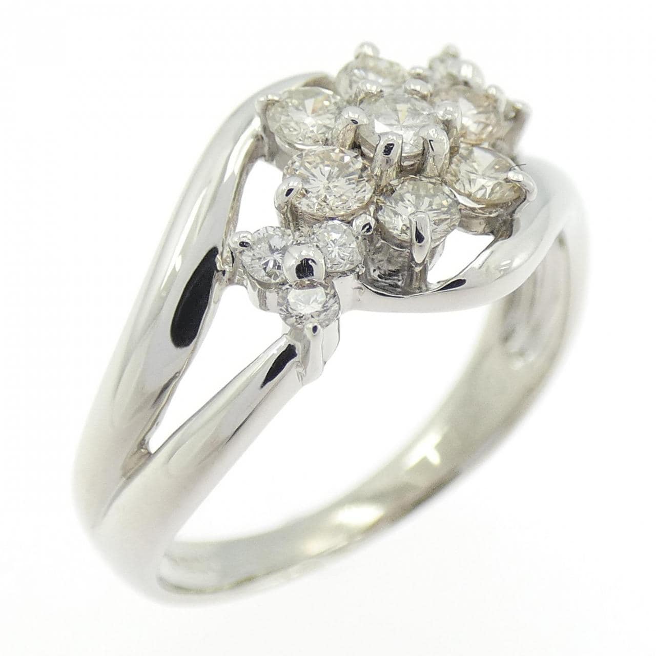 PT900 フラワー ダイヤモンド リング 0.51CT